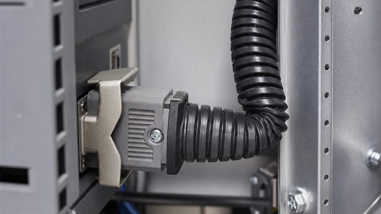 La protección actual es demasiado rígida o difícil de instalar.
